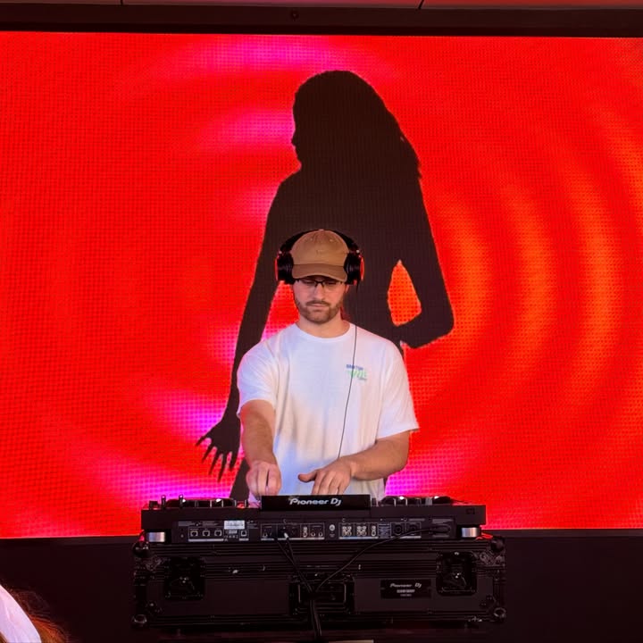 Featured image for “Kempsey Cup Recap: A Day of Racing and Fun at West Kempsey Hotel”