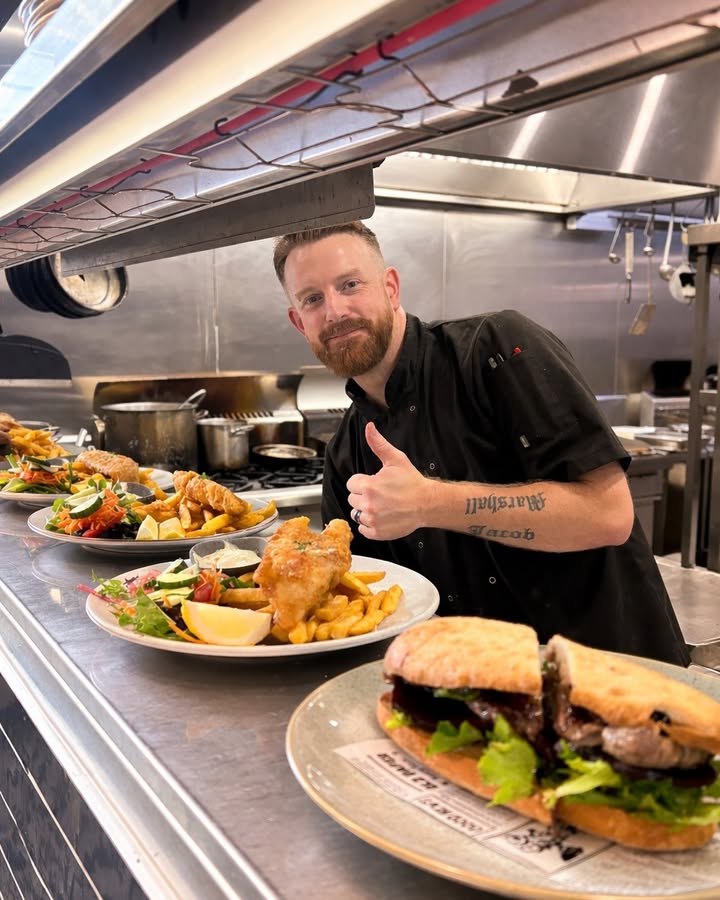 Featured image for “Chef Jeremy’s Pub Classics at West Kempsey Hotel”