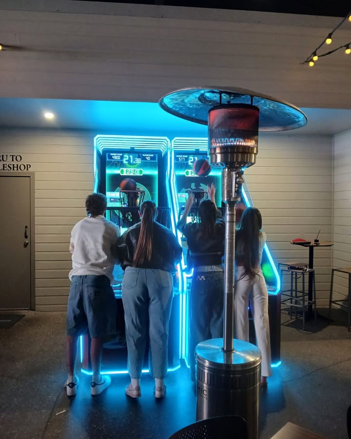 Featured image for “Friday Nights at West Kempsey Hotel – Good Vibes Always”