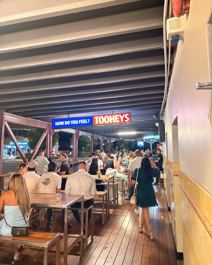 Featured image for “Locals Arvo Thursdays at West Kempsey Hotel”