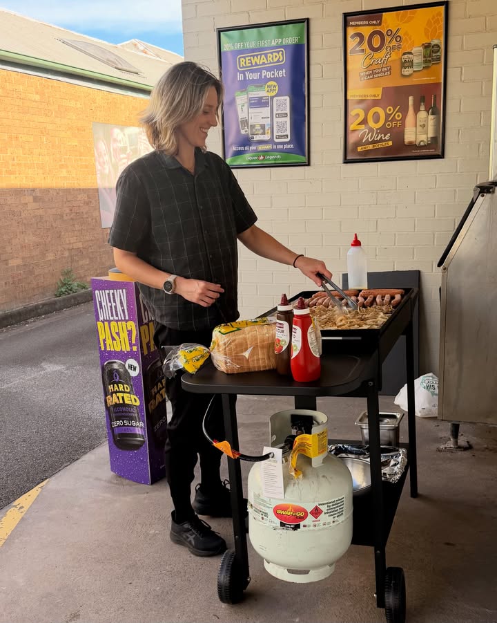 Featured image for “Free Friday Arvo BBQ at Top Pub Bottle Shop Kempsey”